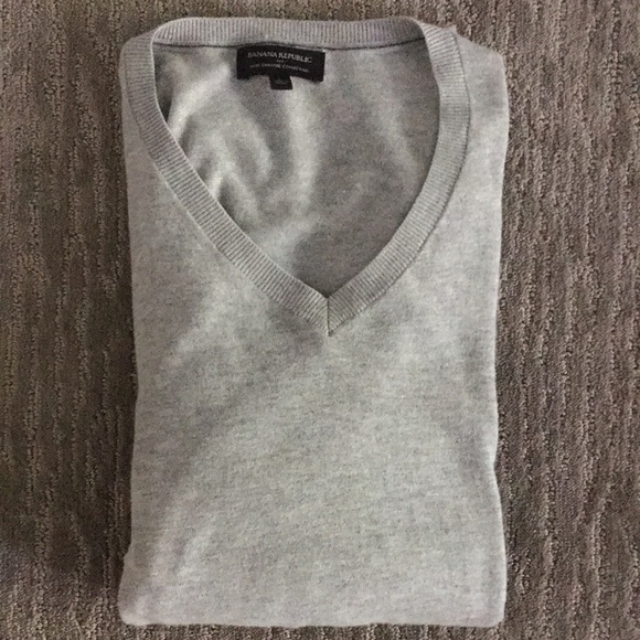 Banana Republic Other - Banana Republic V-Neck Sweater